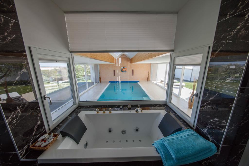 Country Lake Villa Breitenbrunn  Εξωτερικό φωτογραφία